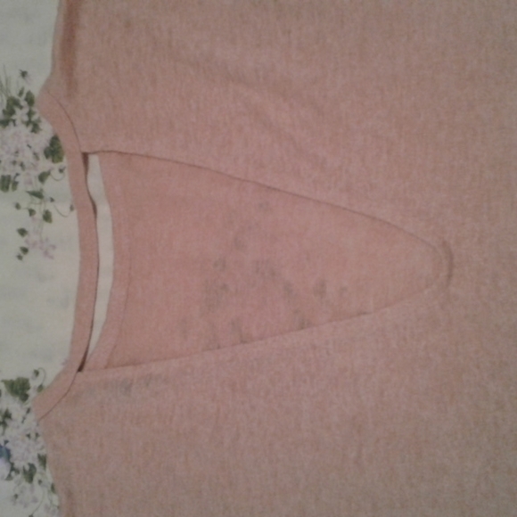 Forever 21 T-Shirt - Picture 3 of 4